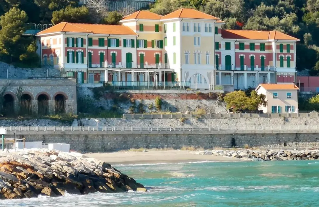 Hotel Del Golfo-1